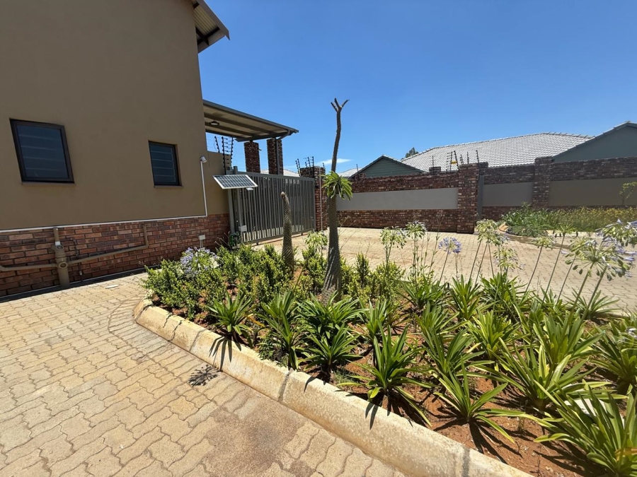 3 Bedroom Property for Sale in Waterkloof East North West